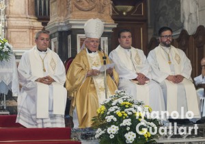 El arzobispo de Valencia, cardenal Antonio Cañizares, durante el pregón. Foto de Manolo Guallart