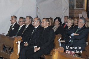 Participación vicentina y cultural valenciana en el acto del altar del Tossal. Foto de Manolo Guallart.