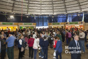 Éxito de asistencia a la Feria de Casinos. Foto de Manolo Guallart.