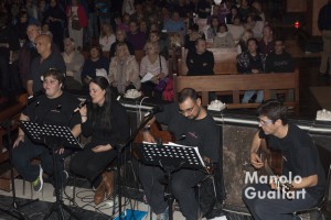Música cristiana en la Nightfever Valencia. Foto de Manolo Guallart.