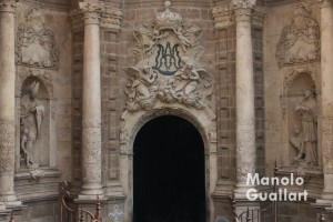 Puerta de entrada a la Catedral de Valencia en la celebración del inicio del Jubileo. Foto de Manolo Guallart.