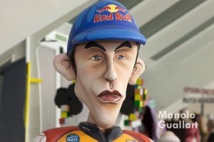 El campeón de Moto GP Marc Márquez y su mirada de ninot. Foto de Manolo Guallart. 