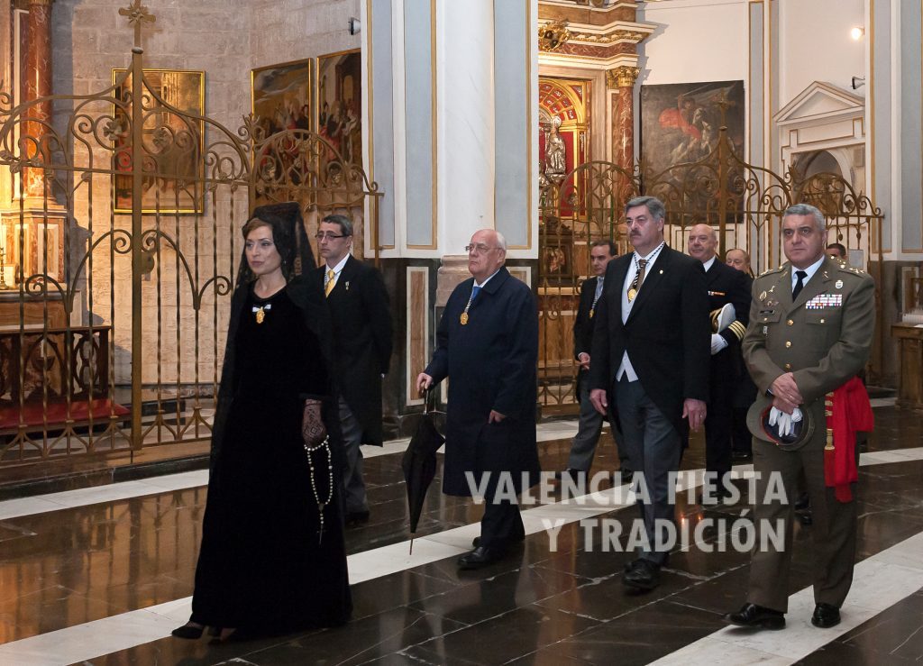 En la solemne procesión claustral en la Catedral de Valencia (por malas condiciones climatológicas).