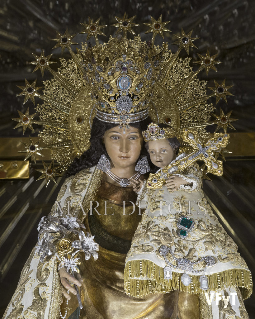 Detalle de la imagen original de la Virgen de los Desamparados. Foto de Manolo Guallart.