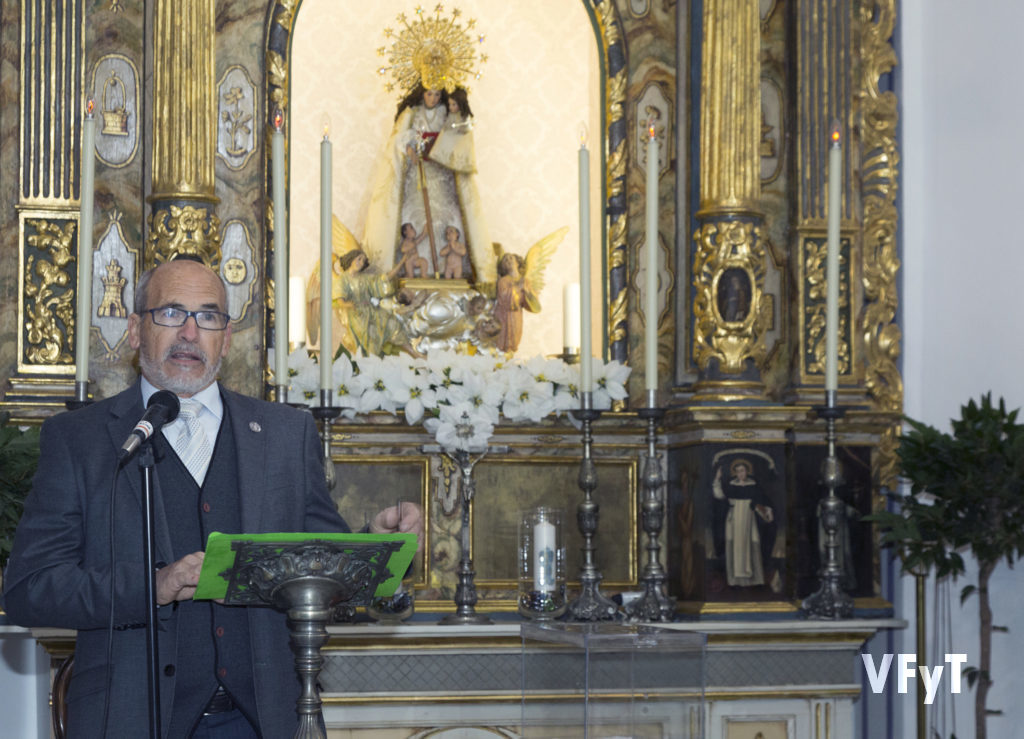 José Luis Albiach, presidente de la Hermandad de Seguidores de la Virgen, en sus primeras palabras. Foto de Manolo Guallart.
