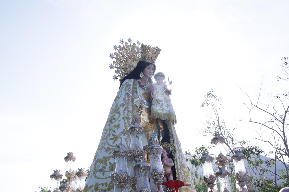 La Virgen de los Desamparados visita Albalat dels Tarongers