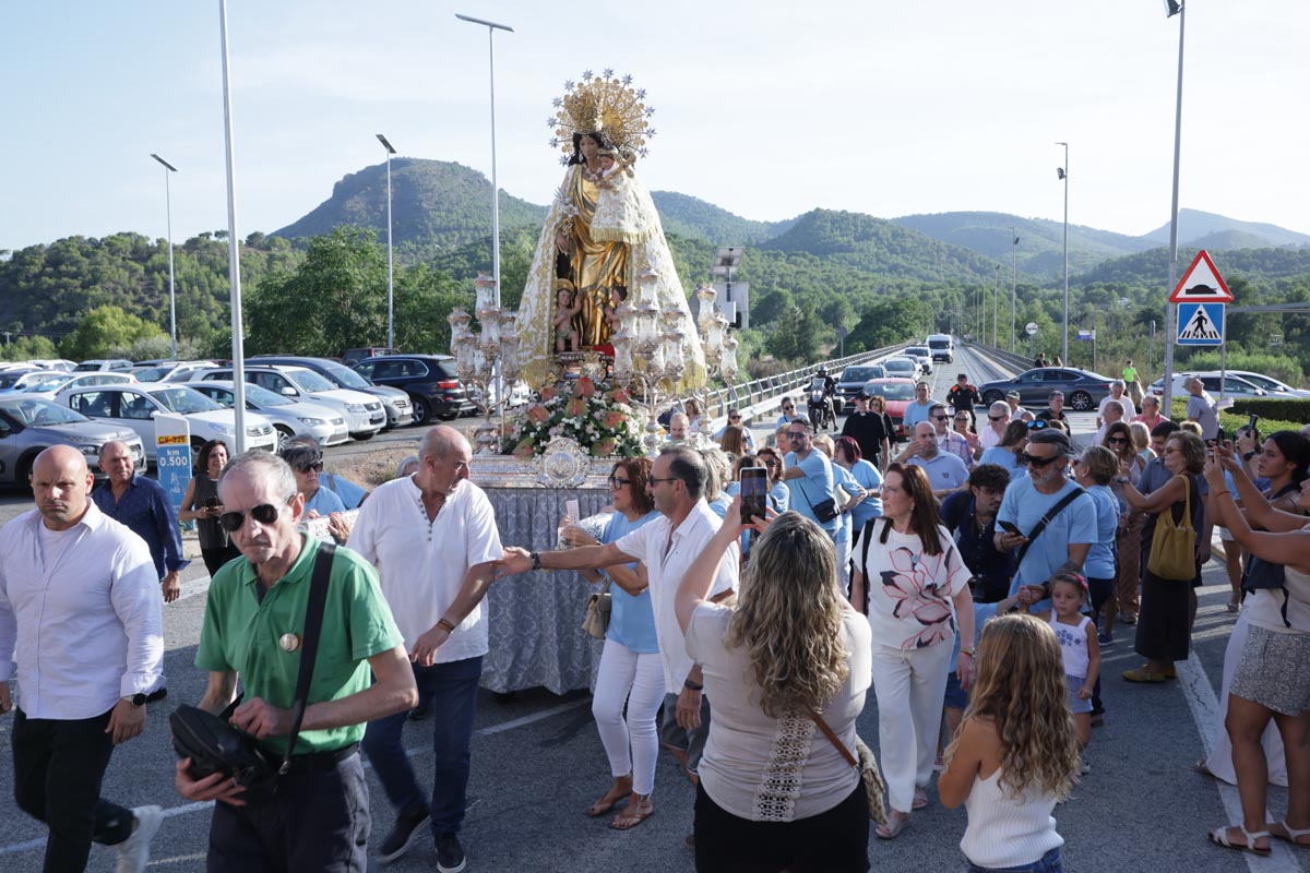 La Virgen de los Desamparados visita Albalat dels Tarongers