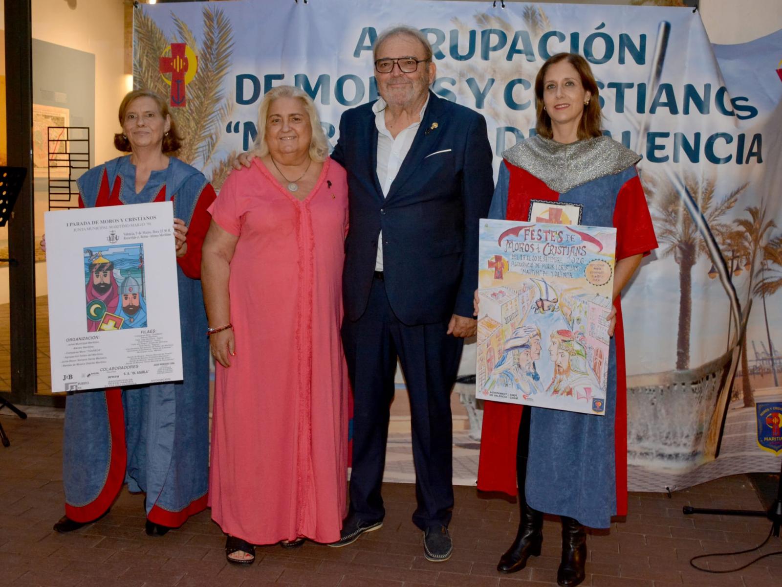 Vino español de la Agrupación de Moros y Cristianos Marítimo Valencia