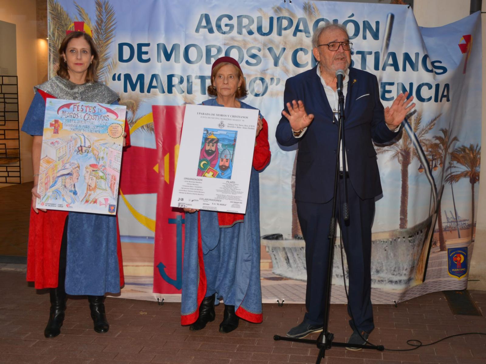 Vino español de la Agrupación de Moros y Cristianos Marítimo Valencia