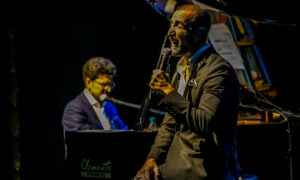 Albert Sanz y Javier Botella, en un concierto en el Olympia