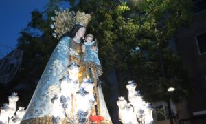 La Virgen de los Desamparados en Quart de Poblet