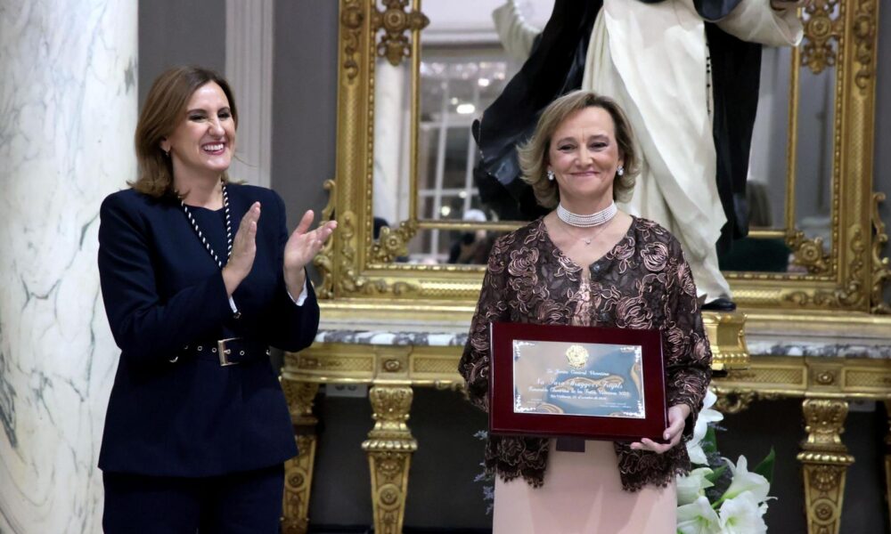 Proclamación de la Honorable Clavariesa de San Vicente Ferrer